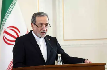 İran Dışişleri Bakanı Araçi’den Ürdünlü mevkidaşı Safadi’ye tepki
