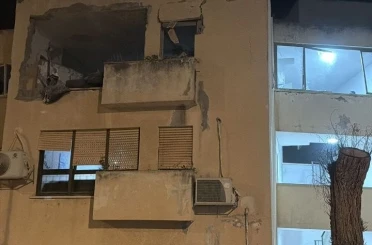 İran’dan İsrail’in kuzeyine yapılan füze saldırısı maddi hasara yol açtı 