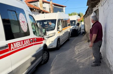 İşçi servisine çıkmadan kalp krizi geçiren şoför hayatını kaybetti 