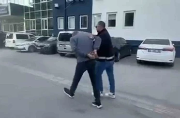 İskenderun’da çeşitli suçlardan aranan 2 şahıs tutuklandı 