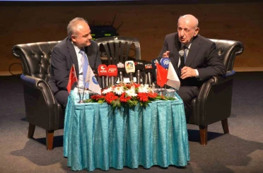 İsmail Kahraman, Çorum’da 15 Temmuz’u anlattı 