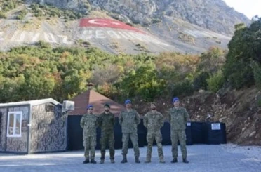 İspanya Silahlı Kuvvetleri heyeti, Dağ, Komando Okulu ve Eğitim Merkezi Komutanlığını ziyaret etti 