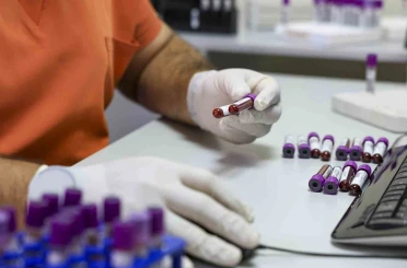 İspanya’dan gelen kan, anne ve bebeğini hayata bağladı 