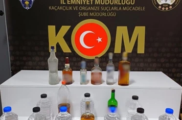 Isparta'da 54 litre kaçak ve el yapımı alkol ele geçirildi
