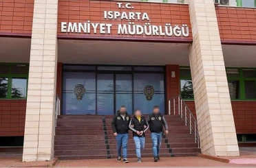 Isparta’da 24 yıl 11 ay hapis cezası bulunan firari yakalandı 