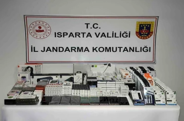 Isparta’da jandarmadan 3 farklı kaçakçılık operasyonunda 4 gözaltı 
