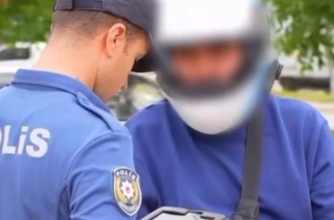 Isparta’da polis denetimlerinde 9 aranan şahıs yakalandı 