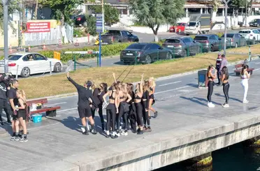 İstanbul Boğazı’nda görkemli yaza veda: Yüzlerce jet ski boğazda görsel şölen oluşturdu