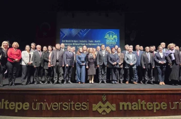 İstanbul Yeni Yüzyıl Üniversitesi’nden 2’nci World Bridges Zirvesi’nde küresel sağlık diplomasisi iş birliği 