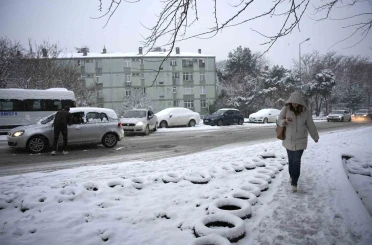 İstanbul’da kar yağışı etkili oluyor 