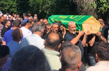 İstanbul’da kazada ölen genç, Zonguldak’ta son yolculuğuna uğurlandı 
