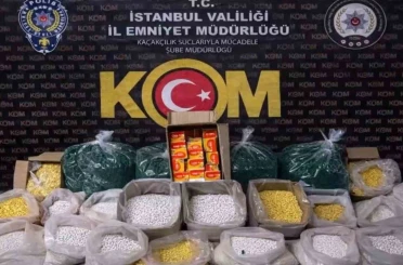 İstanbul’da sahte ve kaçak ilaç deposuna suçüstü baskın: 1,5 milyon sahte hap ele geçirildi, 2 gözaltı 