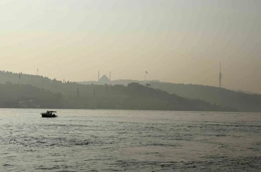 İstanbul’da sis boğaz çevresinde etkili oluyor 