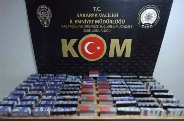 İstanbul’dan getirdikleri 16 bin elektronik sigarayla Sakarya’da yakalandılar