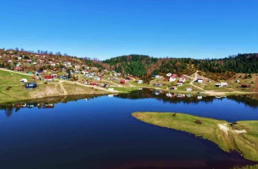 İsviçre değil Sakarya: Sultanpınar Yaylası göz kamaştırıyor 