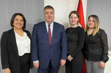 İzmir Şoförler Odası’ndan Türkiye’de bir ilk: ’Kadın Komisyonu’ göreve başladı 