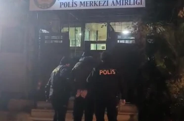 İzmir’de 19 yıl hapis cezası bulunan firari yakalandı 