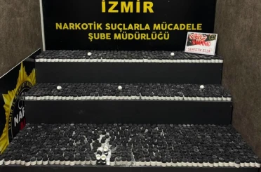İzmir’de 29 kilo uyuşturucu hammaddesi ele geçirildi 