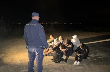İzmir’de 30 düzensiz göçmen yakalandı 