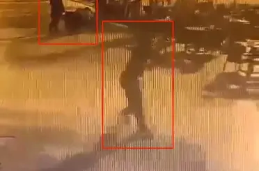 İzmir’de belediyeye ait kafeye silahlı saldırı kamerada
