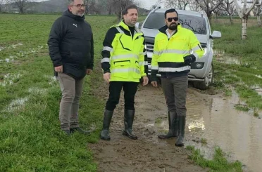 İzmir’de gazeteci habere giderken haber oldu 