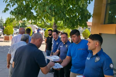 İzmir’de şehit olan polisler için Evren’de Mevlid-i Şerif okutuldu 