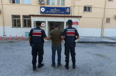 Jandarmadan aranan şahıslara yönelik operasyon: 11 kişi cezaevine teslim edildi 