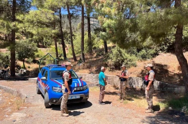 Jandarmadan orman yangınlarına karşı dron destekli devriye 
