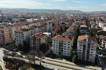 Jeopolitik gelişmeler ve altının yükselişi emlak piyasasını etkiledi 