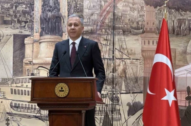 "Kabine dönemimizde 58 farklı ülkeden kırmızı bültenle aranan 588 suçlu Türkiye’ye getirildi" 