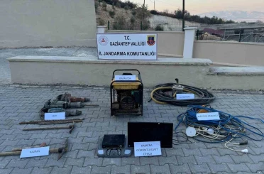 Kaçak krom madeni çıkaran 2 şahsı jandarma ekipleri yakaladı 