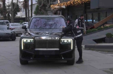 Kadıköy’de vurgun iddiasıyla gündeme gelen galeriye operasyon 