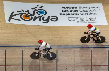 Kadınlar Bireysel Sprint Elemeleri ve Kadınlar Takım Takip kategorilerinde toplam 2 dünya rekoru kırıldı 