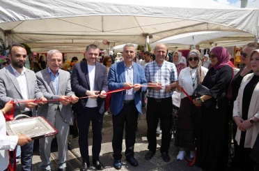 Kadınların bir yıllık emeği görücüye çıktı 