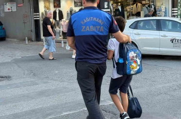 Kağıthane’de okul önlerinde sıkı denetim 