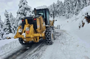 Kahramanmaraş ilçelerinde kar temizliği 