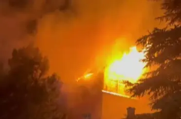 Kahramanmaraş’ta çatı yangını korkuttu

