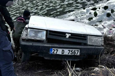 Kahramanmaraş’ta gölete düşen otomobil sürücüsü hayatını kaybetti 
