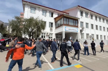 Kahramanmaraş’ta okulda silahlı saldırı: 4 ölü, 20 yaralı