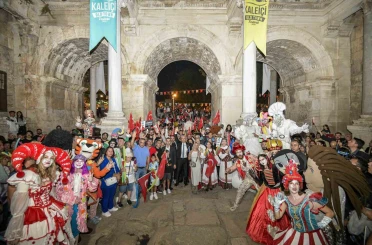 Kaleiçi dört gün boyunca sanat, müzik ve kültürle renklendi 