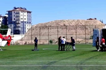 Kalp krizi geçiren şahıs ambulans helikopterle hastaneye sevk edildi 
