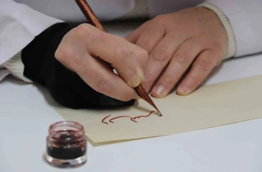 Kamış kalemin sabırla imtihanı: Tek eser için aylarca emek veriliyor 