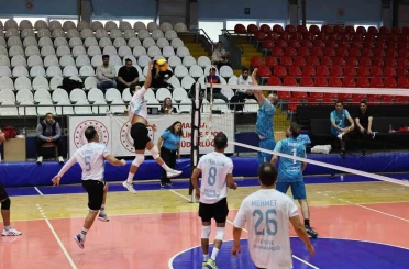 Kamu spor oyunları ege grup müsabakaları Manisa’da başladı 