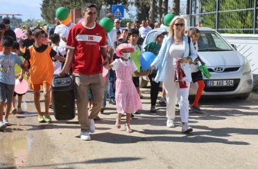 Kanser tedavisi gören Hülya’nın yeni saçları, Deniz’in fedakarlığıyla hayat buldu 
