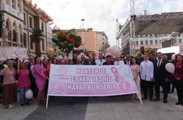 Kanserde erken teşhisin önemine dikkat çekmek için yürüdüler 