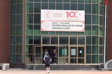Kapılar kapanmadan sınava yetiştiler 