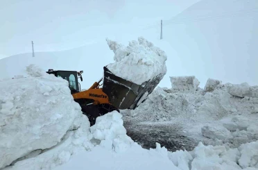 Kar esareti bitiyor: Bahçesaray yolu 3 ay sonra yeniden açılıyor 