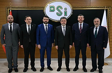 Karabük heyeti Bakan Kacır ve Bakan Yumaklı ile görüştü