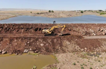 Karacadağ’da gölet onarıldı, 7 bin hayvan ve tarım arazileri suya kavuştu 