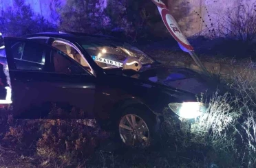 Karacasu’da trafik kazası: "Sıkışan sürücüyü itfaiye ekipleri kurtardı" 